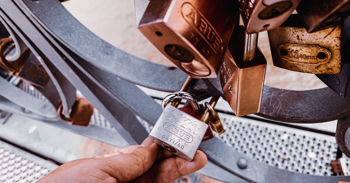 locksmith service technician — Bensalem Locksmiths